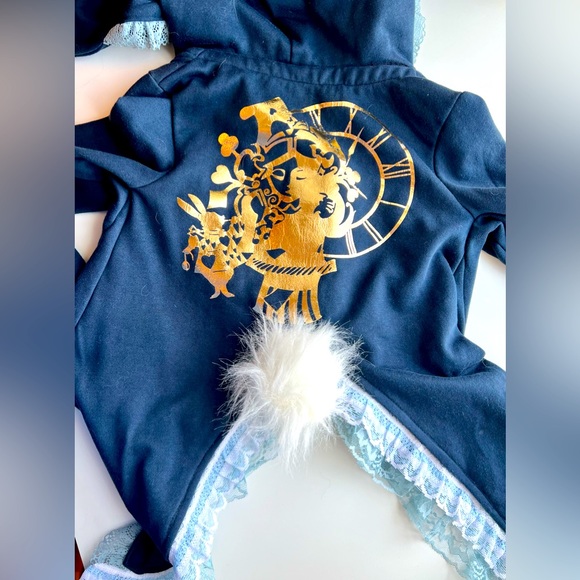 Late Rabbit costume - Picture 2 of 6